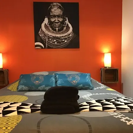 Дом отдыха Centre Avec Garage Prive