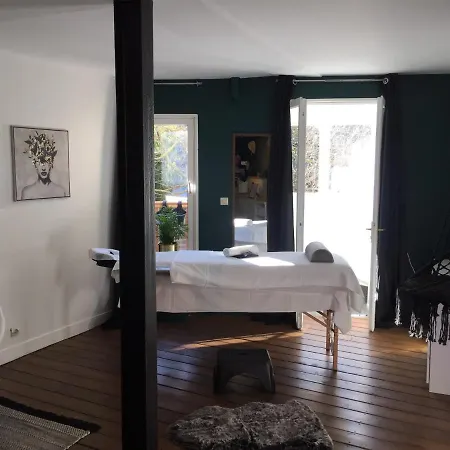 Centre Avec Garage Prive Holiday home *