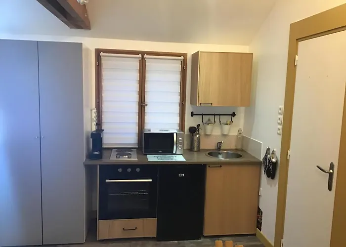 Centre Avec Garage Prive Онфлёр